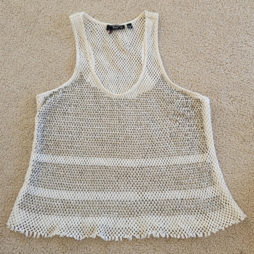 Dex 1963 women's medium white crochet crop tank top with silver beaded pattern.